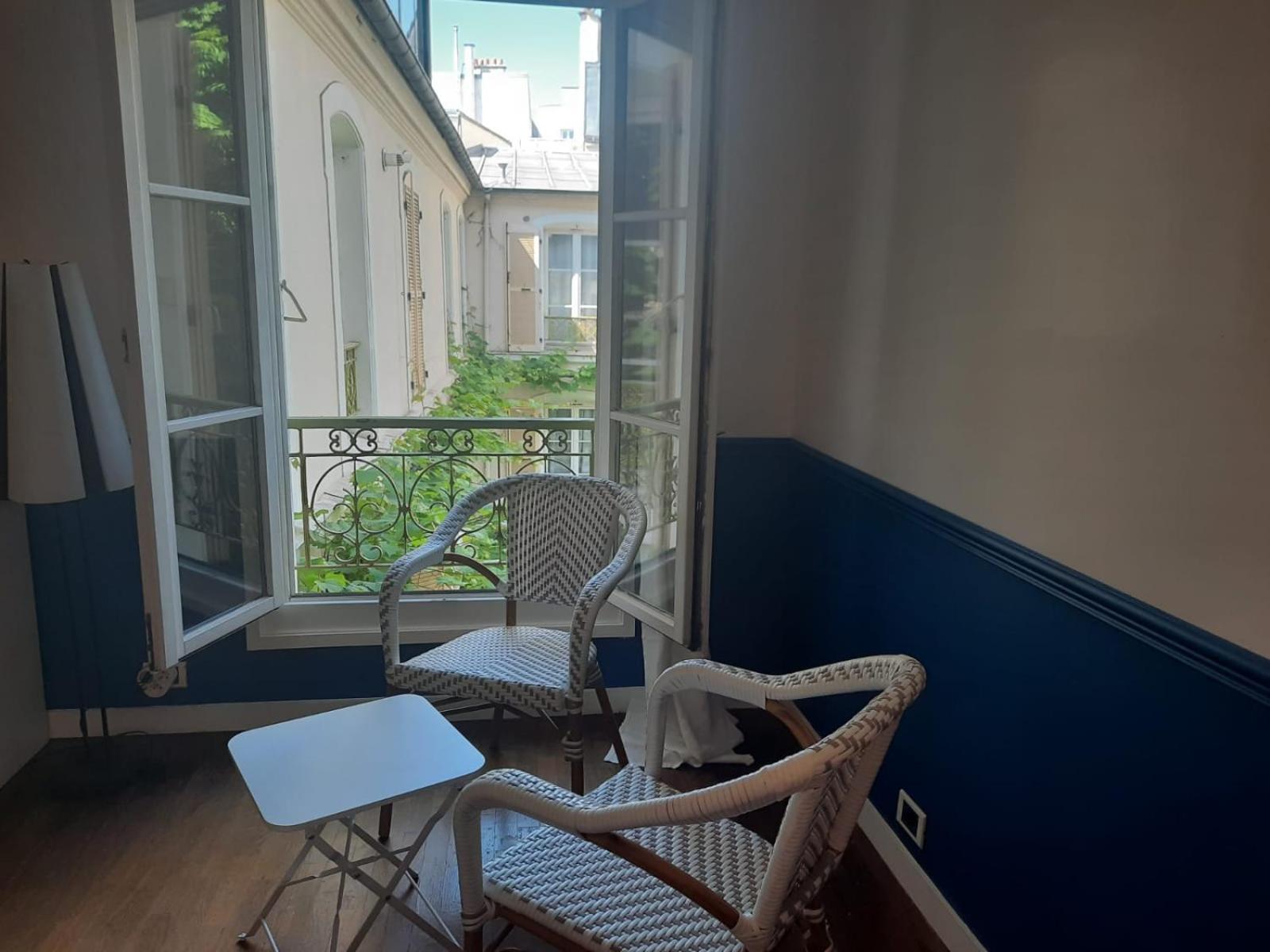 D'hotes Calmes Sur Jardin Batignolles Gasthuis Parijs