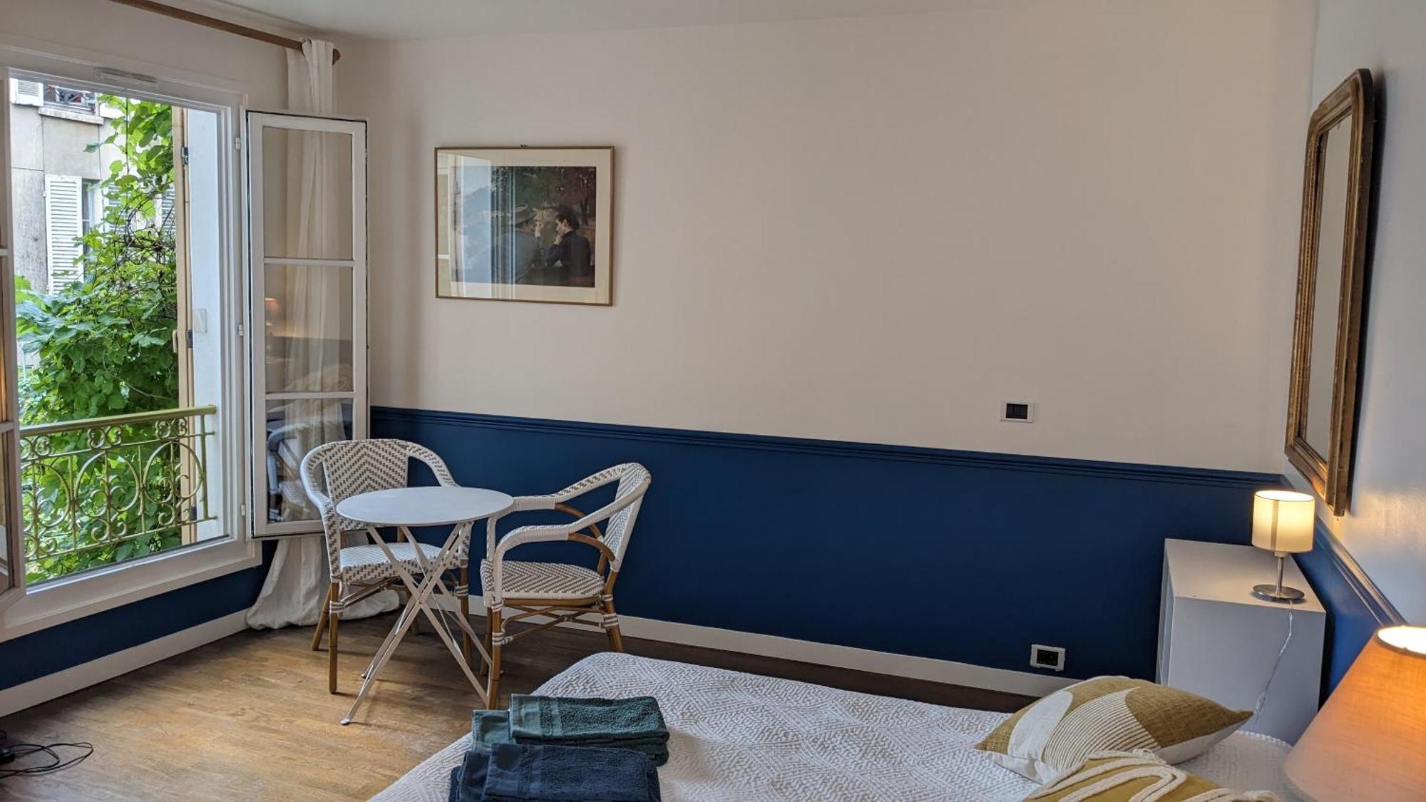 D'hotes Calmes Sur Jardin Batignolles Parijs