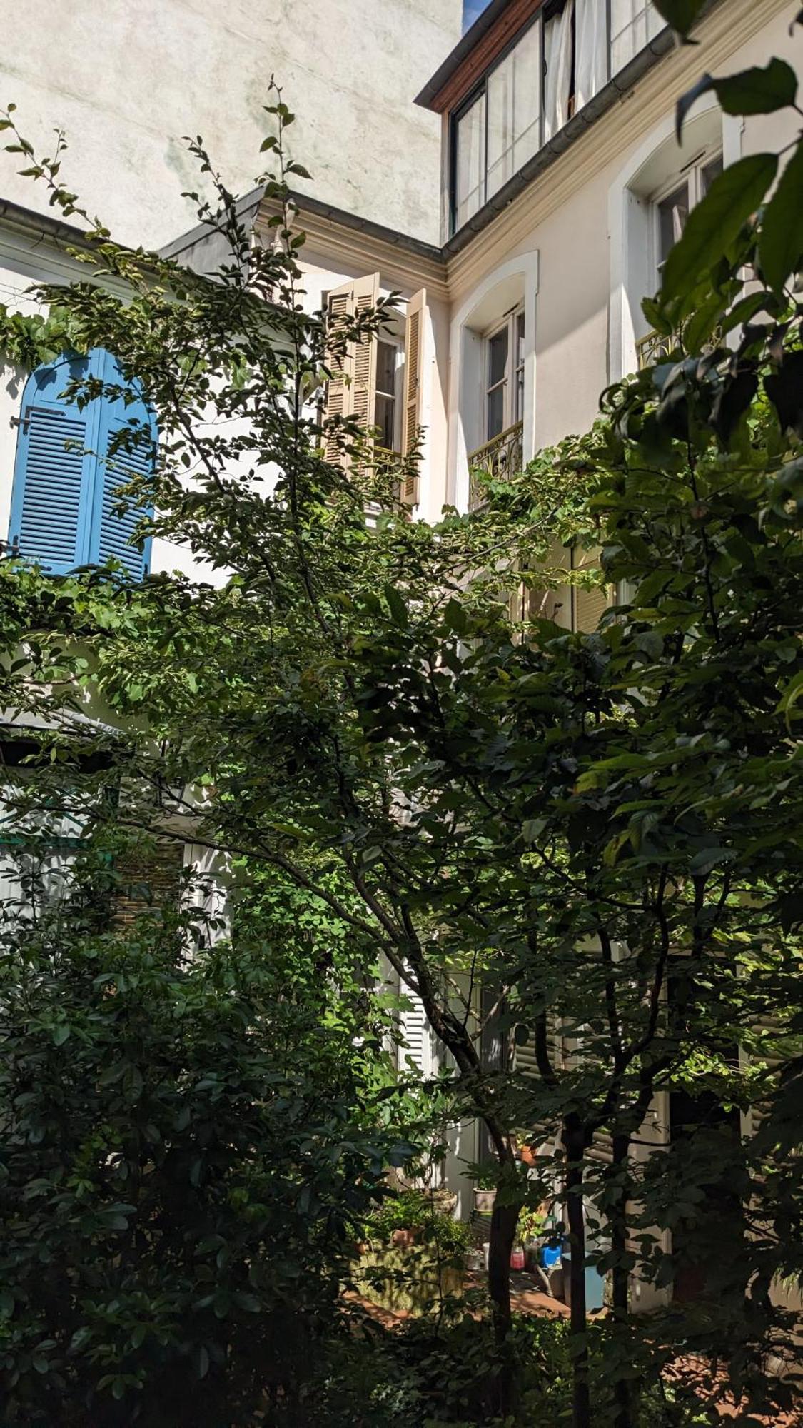 D'hotes Calmes Sur Jardin Batignolles Gasthuis